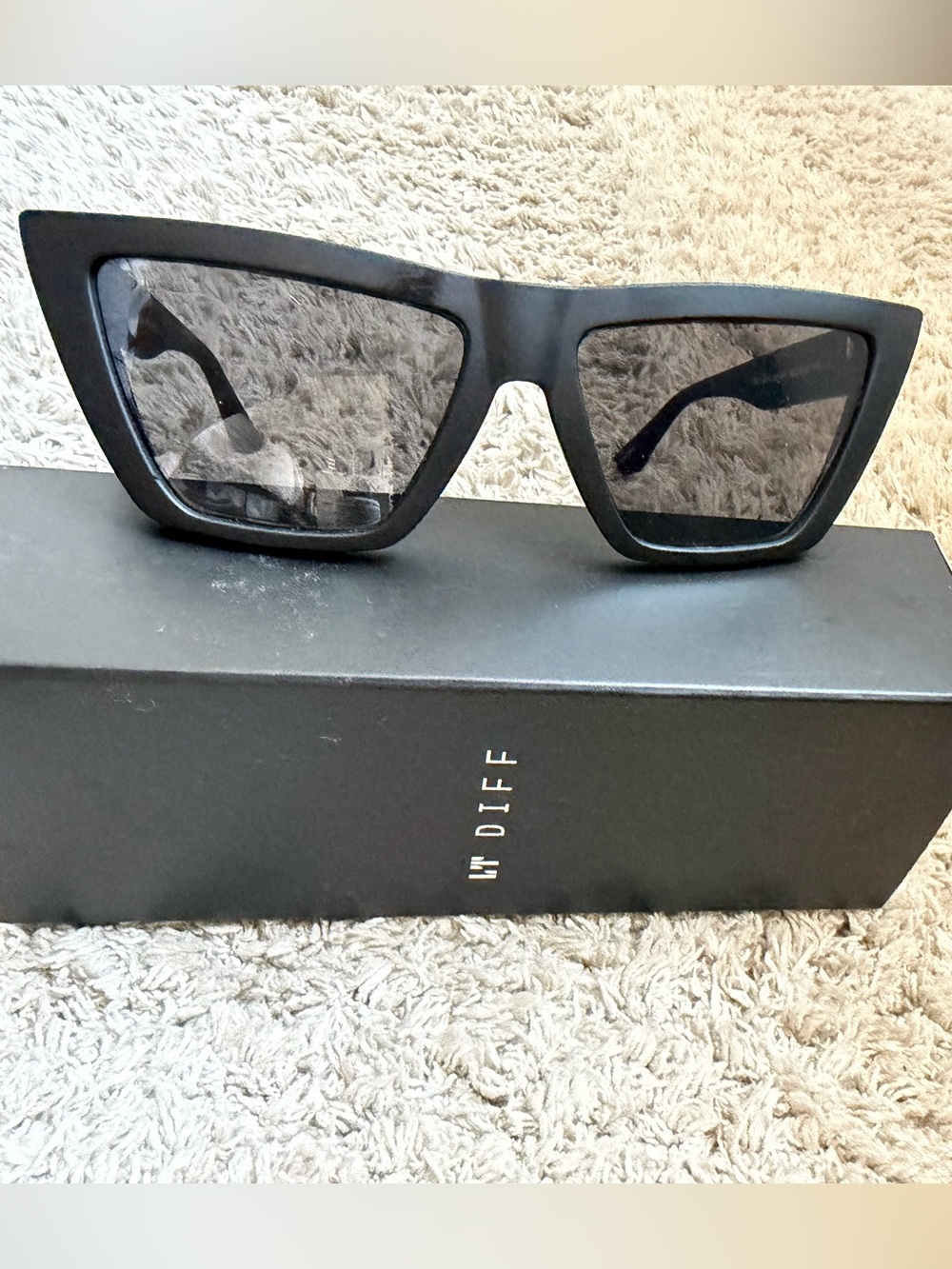Diff Winona Sunglasses Matte Black